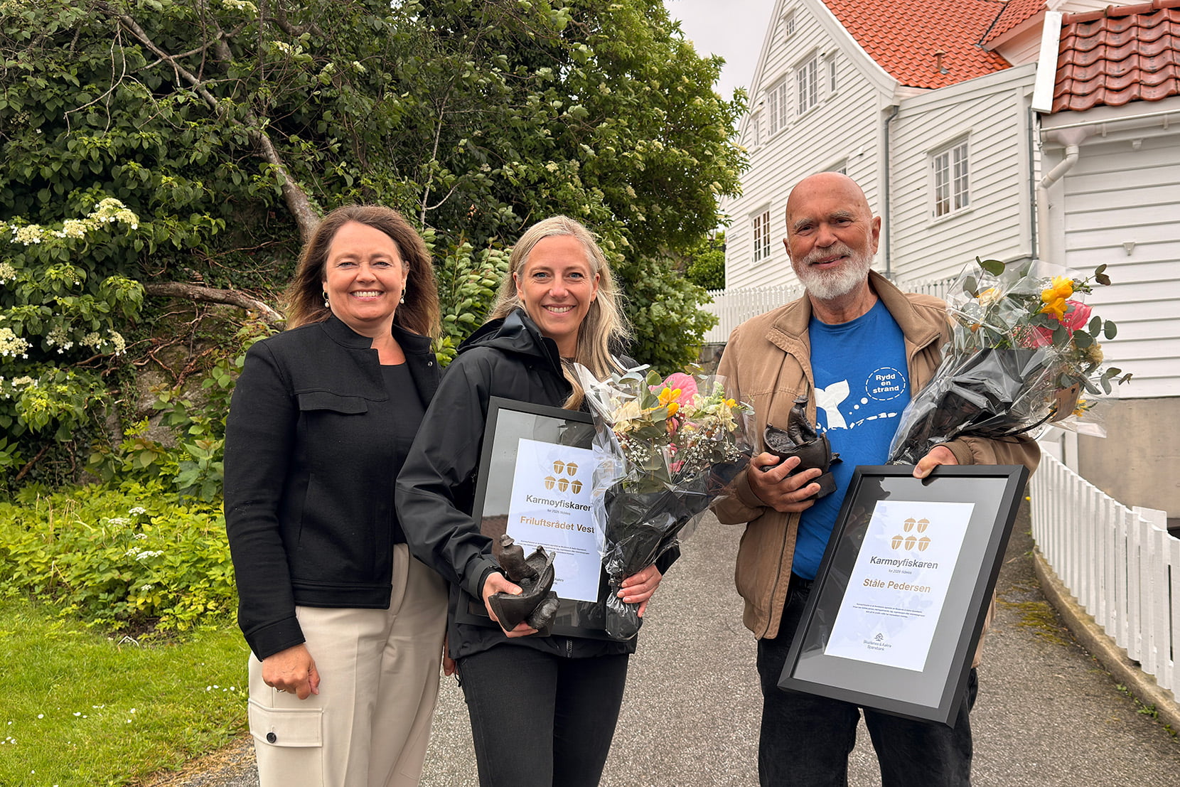 May Bente K. Olsen med Solveig Myge fra Friluftsrådet Vest og Ståle Pedersen